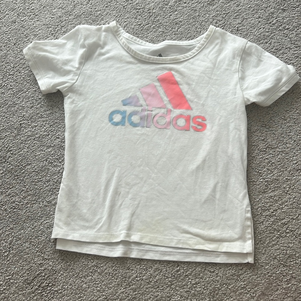 Adidas t-shirt